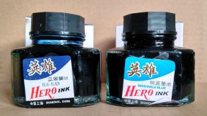 Atrament do pióra Hero Blue-Black i Hero Blue-Washable w oryginalnych buteleczkach
