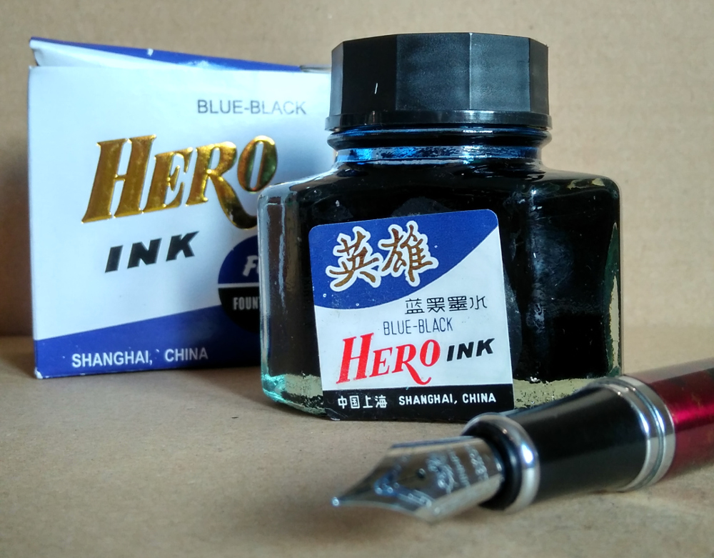 Hero Blue-Black - idelany atrament do podpisów